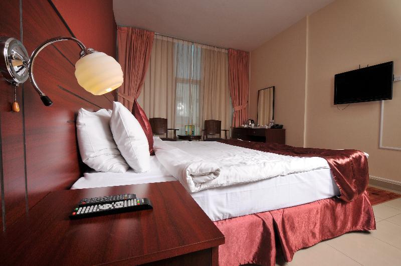 Center Ville Hotel Абу-Дабі Екстер'єр фото